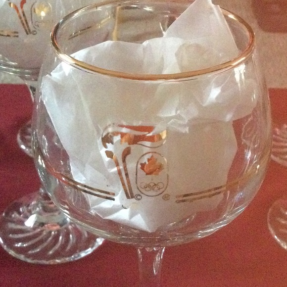 Vintage 1988 Petro Canada Wine Glasses - Picture 6 of 13